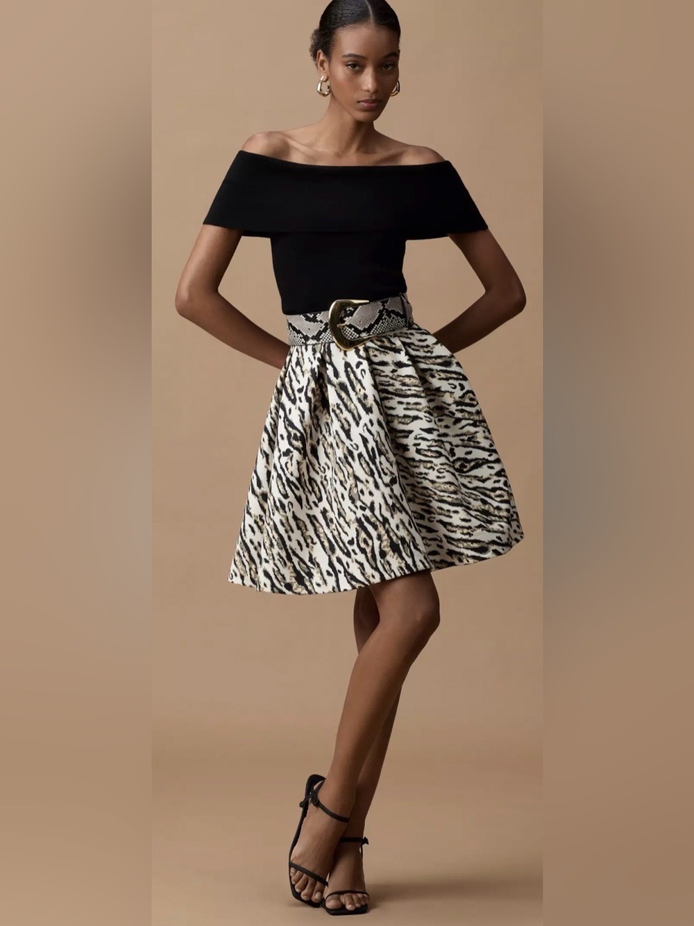 THEO The Label Tyche Mini Skirt Beige Small